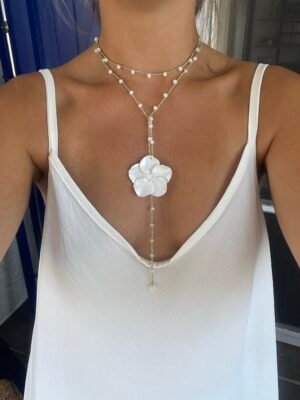img_8563-3 Collar Volta en blanco con flor efecto perlado