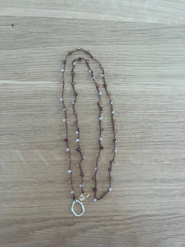 Collar Volta en chocolate